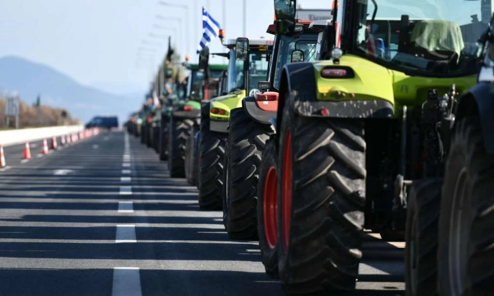Oι αγρότες κατεβαίνουν με τα τρακτέρ στην Αθήνα - «Πράσινο φως» της ΕΛΑΣ